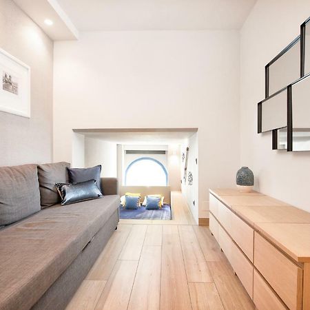 Marbella Center Beachfront With Private Patio Екстер'єр фото